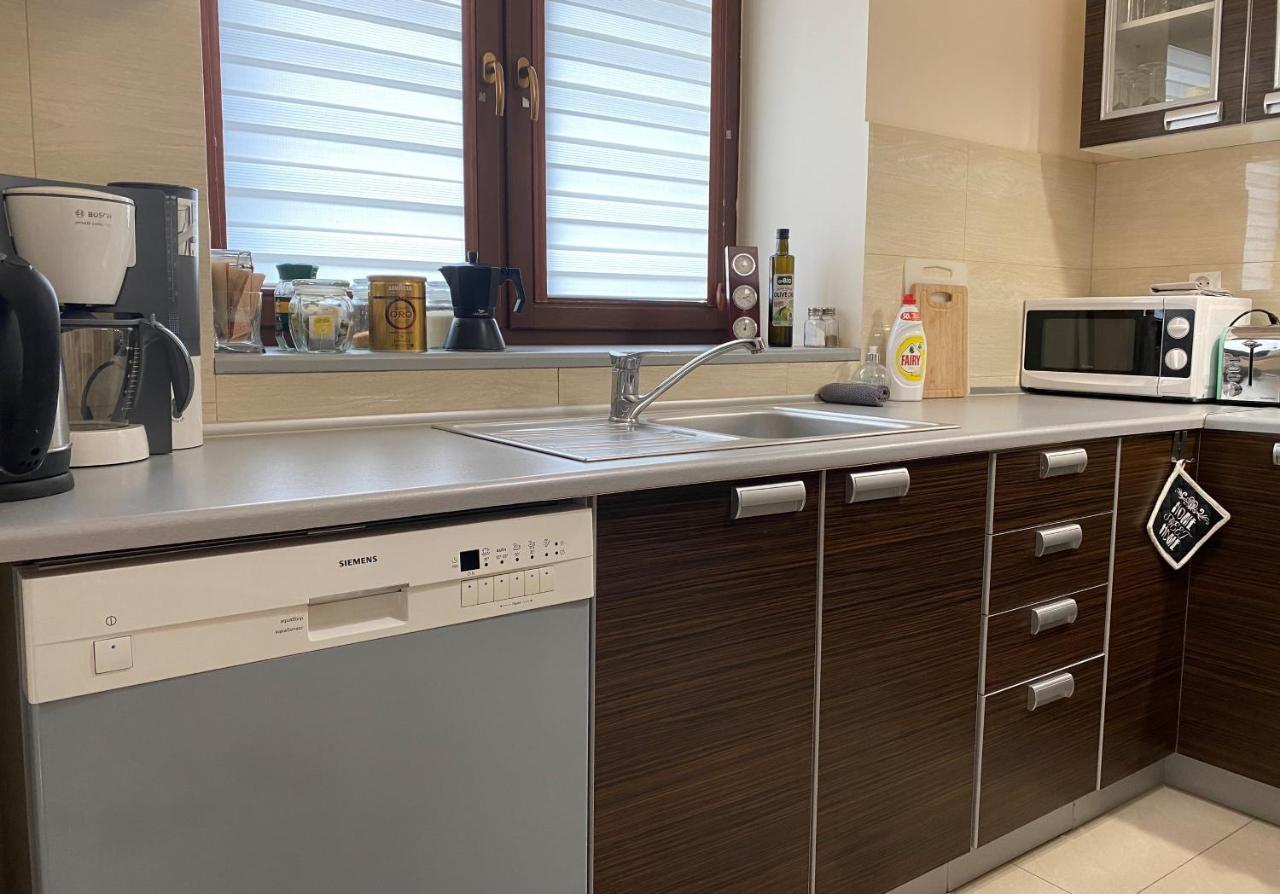Bielany Apartment *